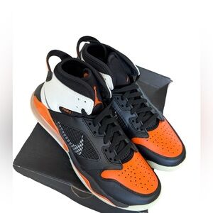 Nike Air Jordan Mars 270 Black Reflect Silver Starfish
